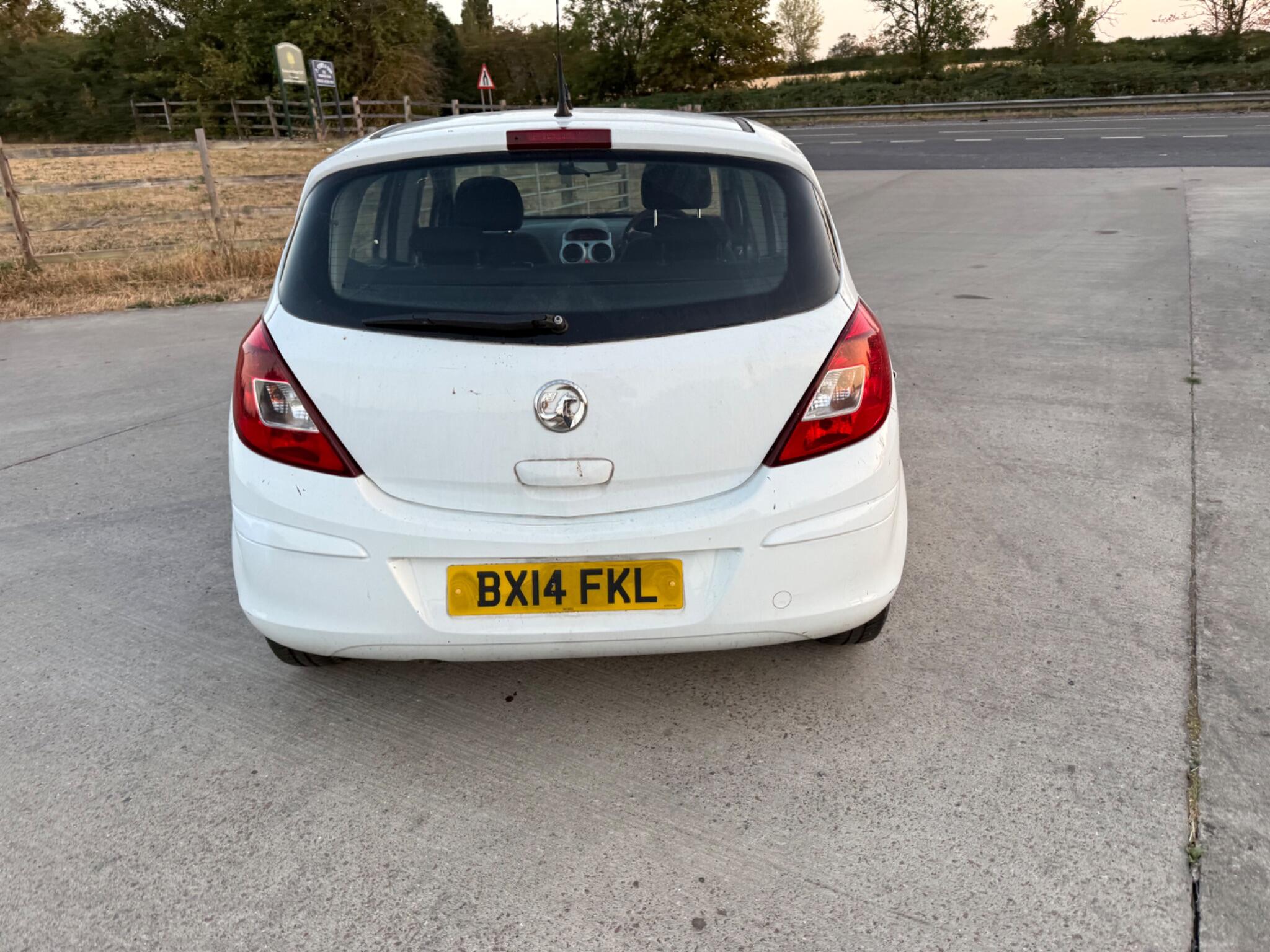 Vauxhall Corsa 1.3 CDTi ecoFLEX S Euro 5 (s/s) 5dr (A/C) — photo 56 of 74
